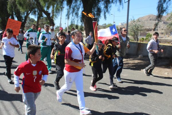Emilia Maraboli, del Distrito Copayapu, recorrido de la antorcha olímpica, Juegos Panamericanos Santiago 2023